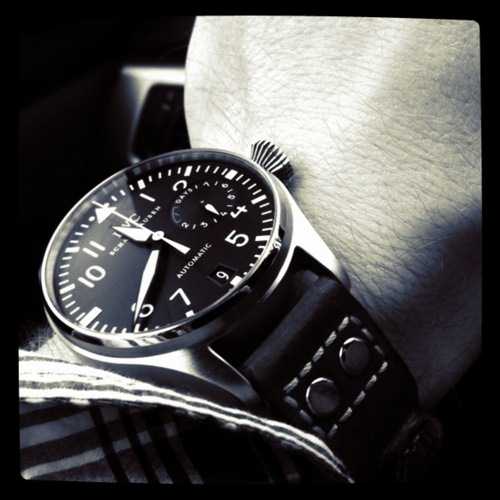 F.A.M.E How To Wear Wrist Accessories ( Man's edition )