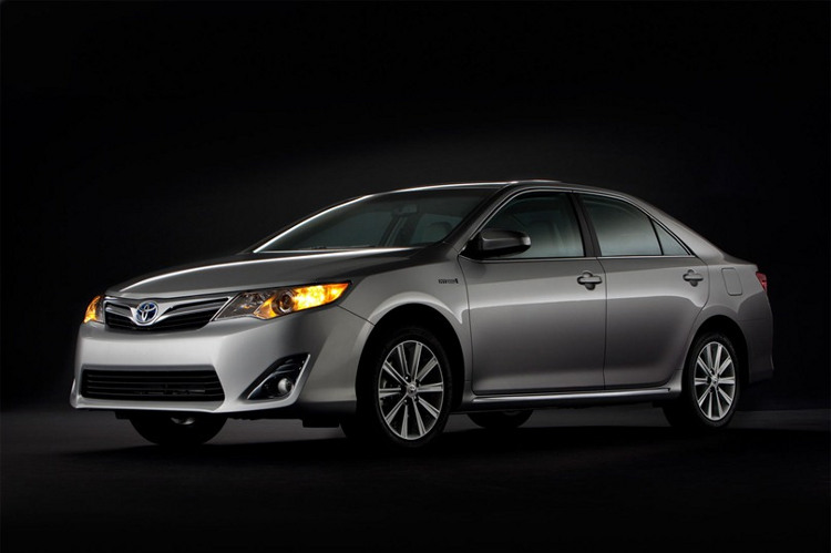 2012 Toyota Camry XLE Hybrid It's Ready, Are you?:Auto Gallery