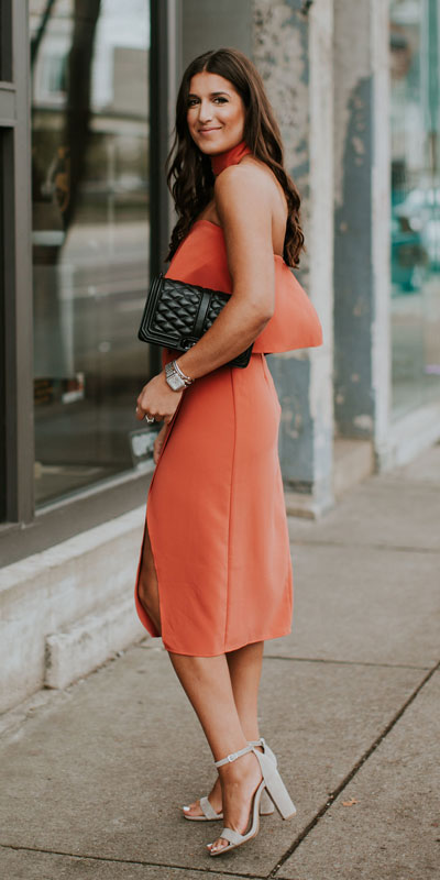 Need Style Inspiration for Fall Season. See these 31 Most Popular Fall Outfits to Truly Feel Fantastic. Fall Style via higiggle.com | dress | #fall #falloutfits #fashion #dress