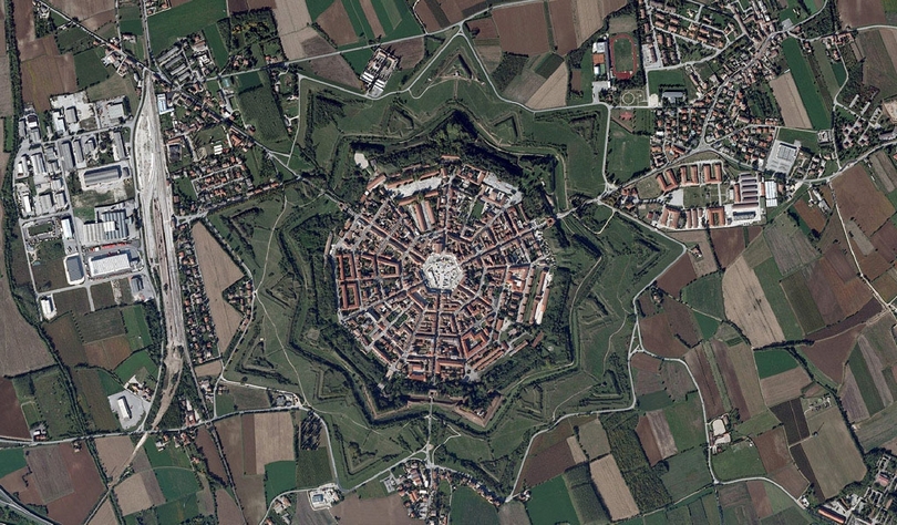 Palmanova Small town was a fortress in the shape of a nine-pointed star