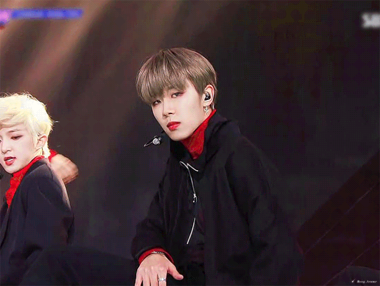 덕몰이 포인트가 있는 골든차일드 멤버 셋.jpgif | 인스티즈