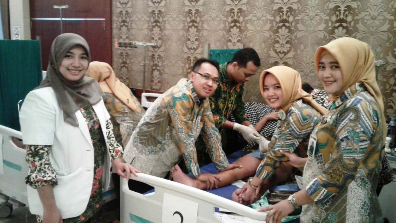 Muallaf 30 Tahun Ikut Khitanan Dalam Rangkaian Harlah Rsi Sidoarjo