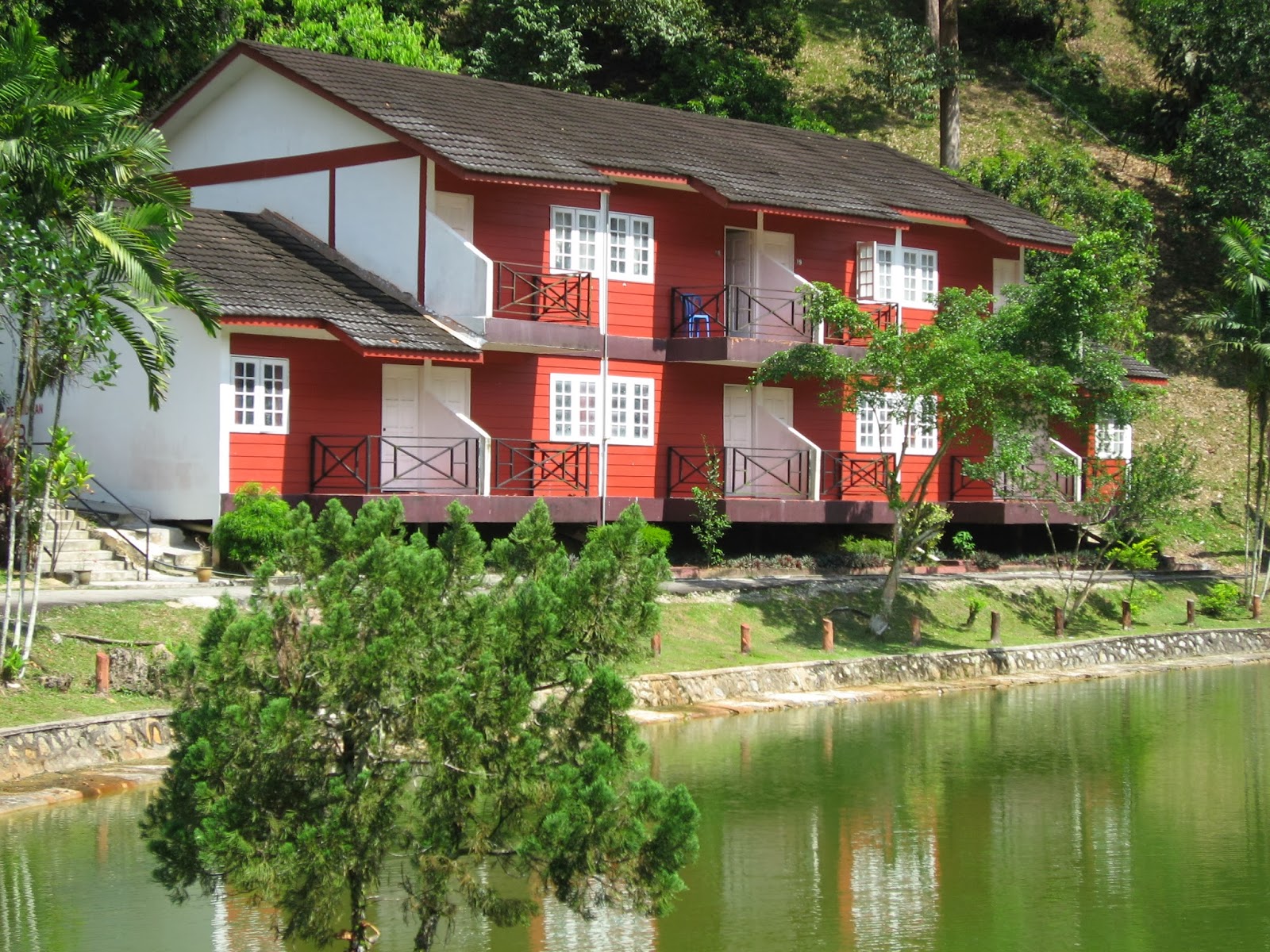 Nur Eco Resorts: Nur Lembah Pangsun Eco Resort- Hulu Langat