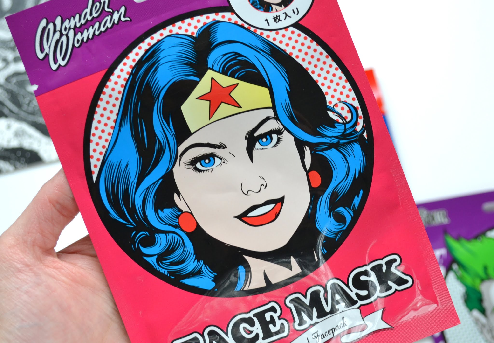 SHEET MASK DC Comics Wonder Woman, Superman and The Joker Cosmetic