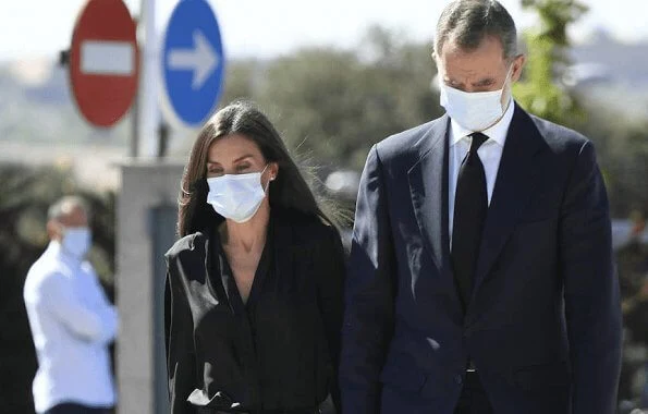 King Felipe and Queen Letizia attended Jaime Carvajal Funeral at Funeral home La Paz. Letizia wore a black slingback pumps from Carolina Herrera