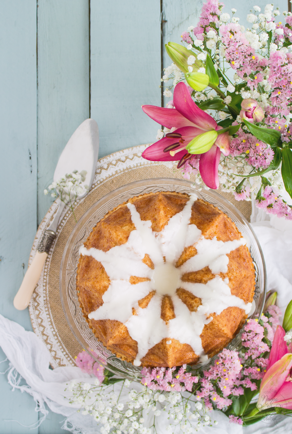 bizcocho-piña-esponjoso-pineapple-bundt-cake-bundtbakers