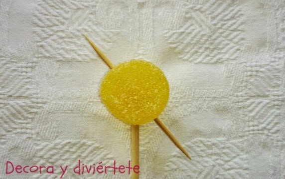 flores chuches ,presentación chuches,celebraciones, gominolas , comuniones, bodas, bautizos,