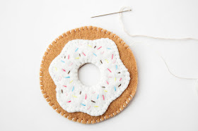 These hand-sewn donut ornaments are so adorable and easy to make, too! 
