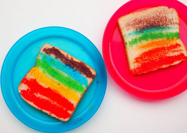 how to make rainbow grilled cheese sandwiches - 2 ways!