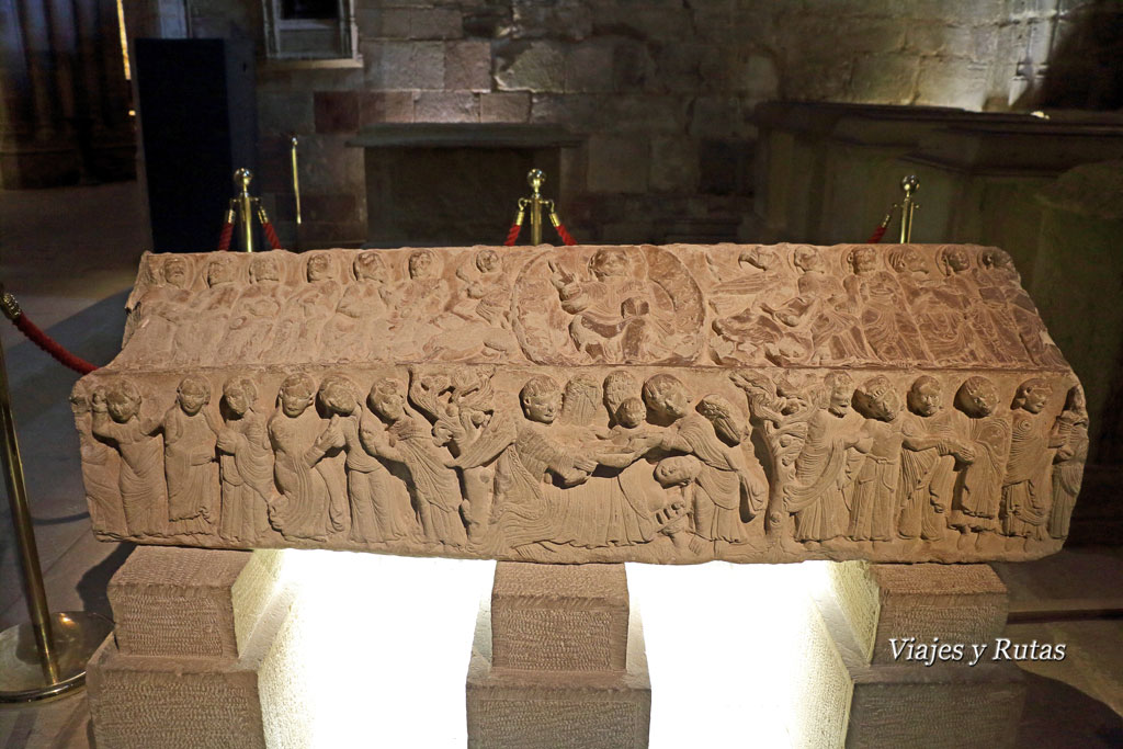 Sepulcro de Blanca de Navarra, panteón de los infantes, monasterio de santa María la Real, Nájera