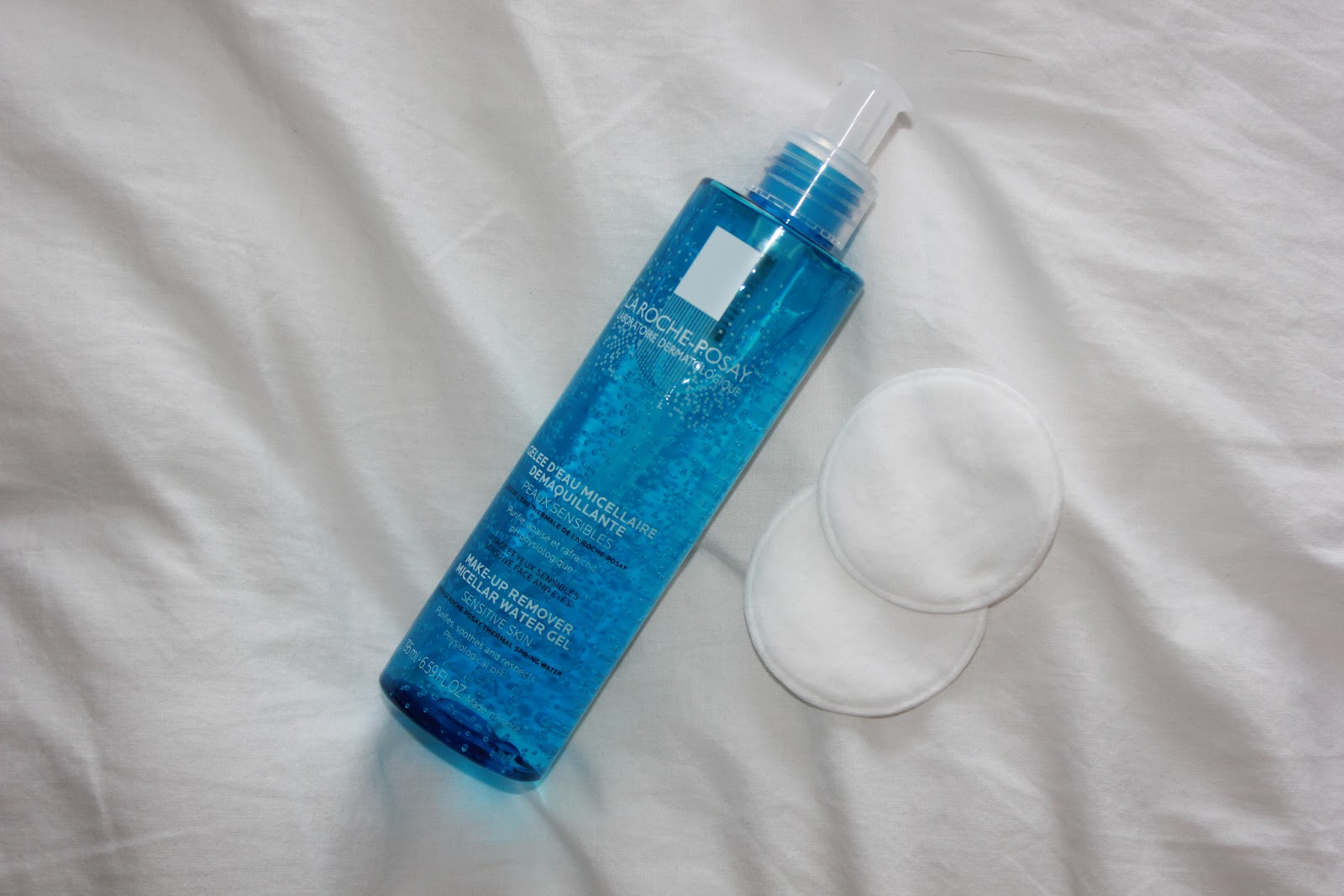 Brøl mest Uden Beauty She Wrote - Beauty Blog: La Roche Posay - Physiological Make-up Remover  Micellar Water Gel Review