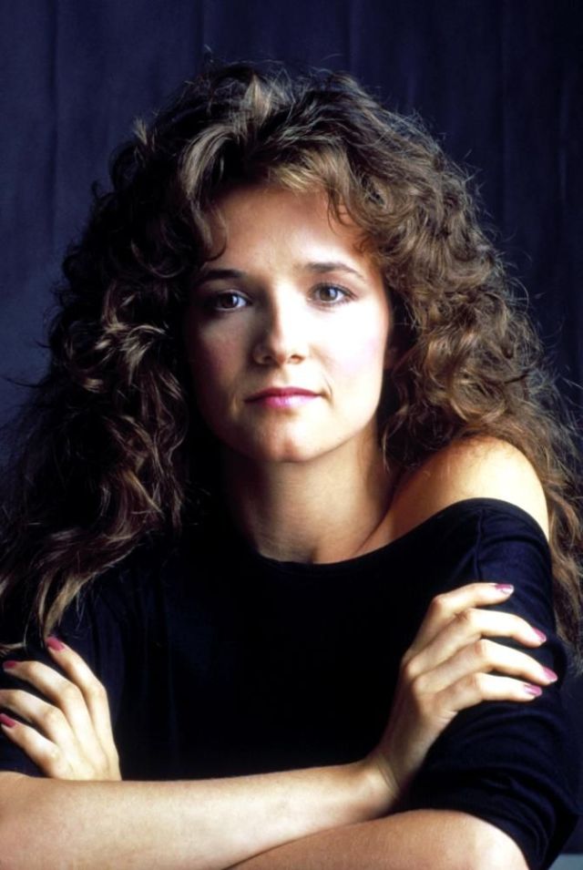 30 Gorgeous Portrait Photos of a Young Lea Thompson in the 1980s ~ Vintage Everyday