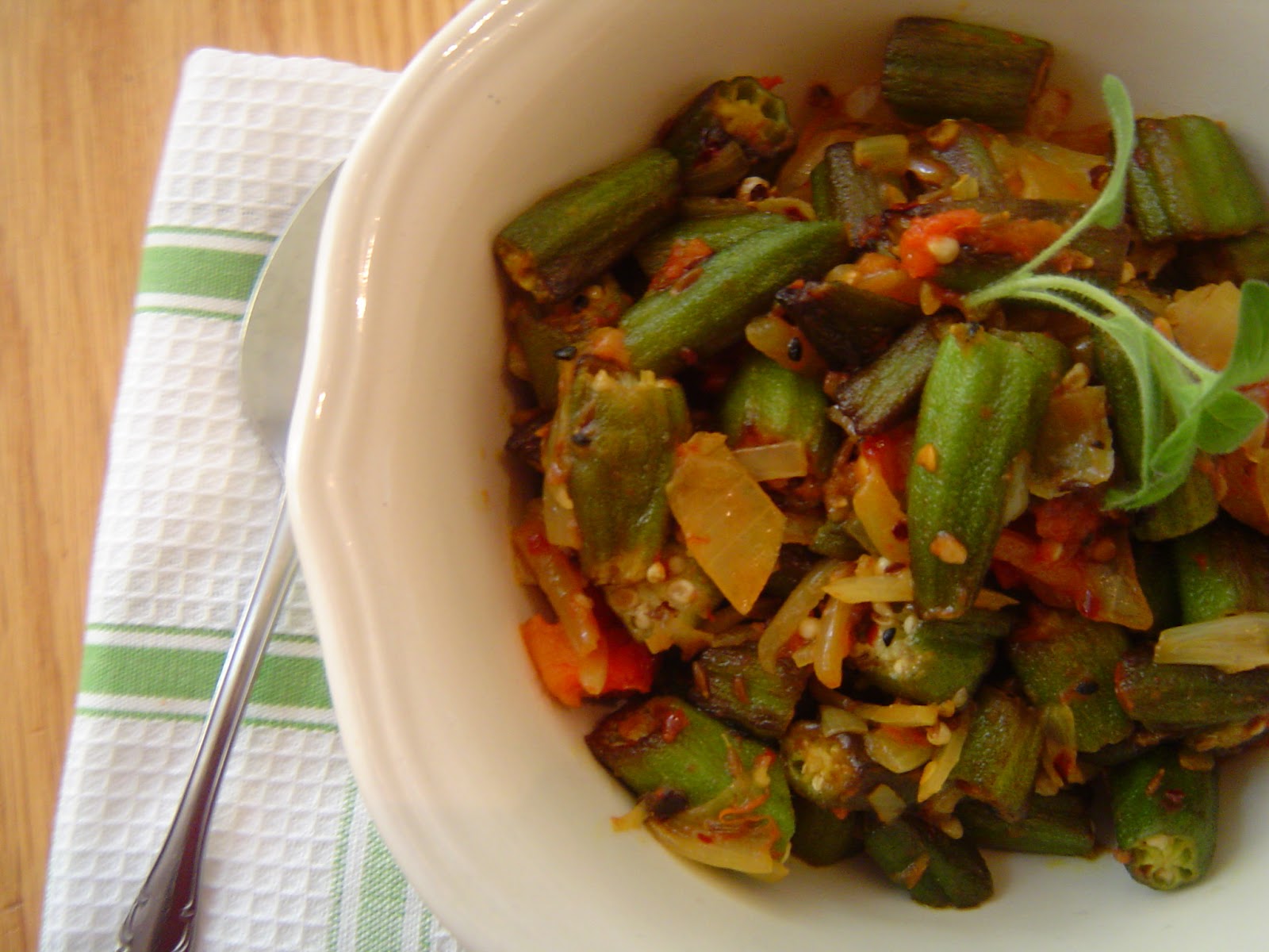 pakistani home cooking OKRA AND POTATOES