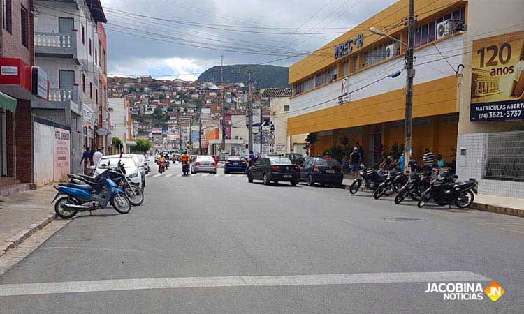 Jacobina: Fórum Eleitoral funciona temporariamente na Rua Francisco Rocha Pires