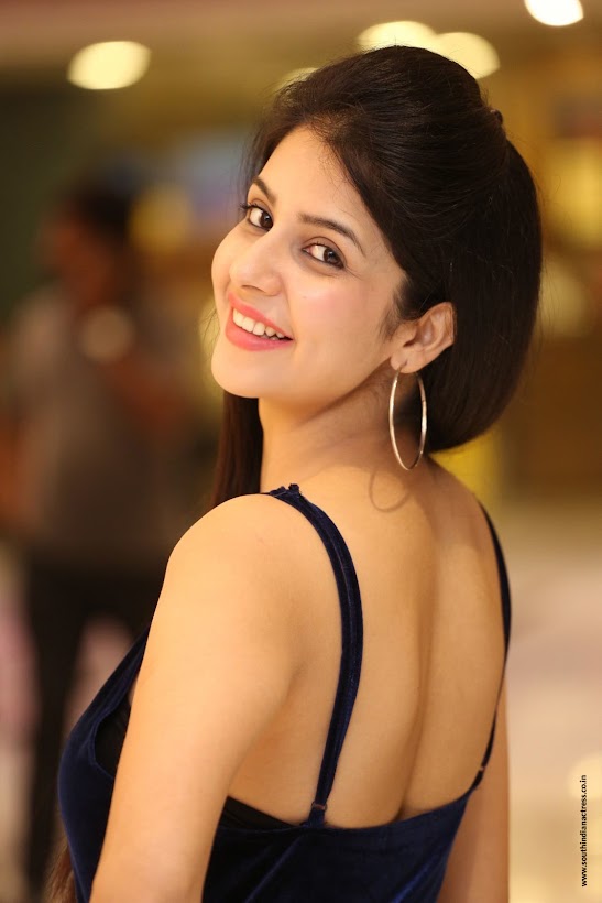 Kashish Vohra at Saptagiri LLB Movie interview 