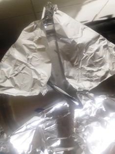 cover-the-lid-with-foil