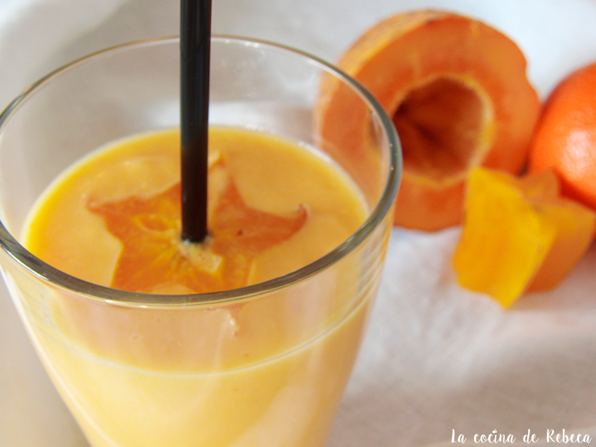 La cocina de Rebeca: Smoothie tropical de papaya, carambola y mandarina