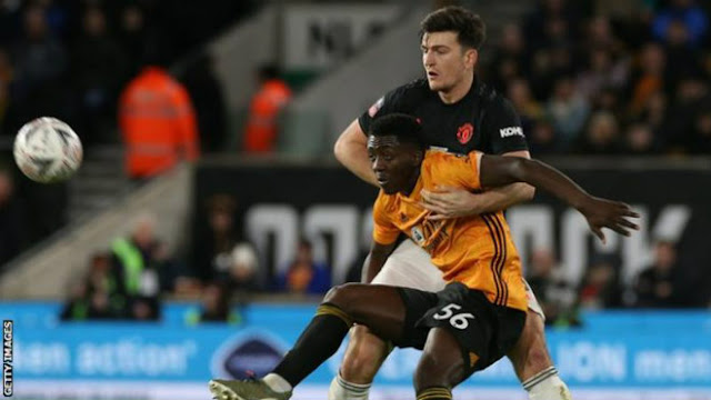 MU săn "bom tấn" Barca thay Maguire: Phải quyết đấu Arsenal và Mourinho MU săn "bom tấn" Barca thay Maguire: Phải quyết đấu Arsenal và Mourinho