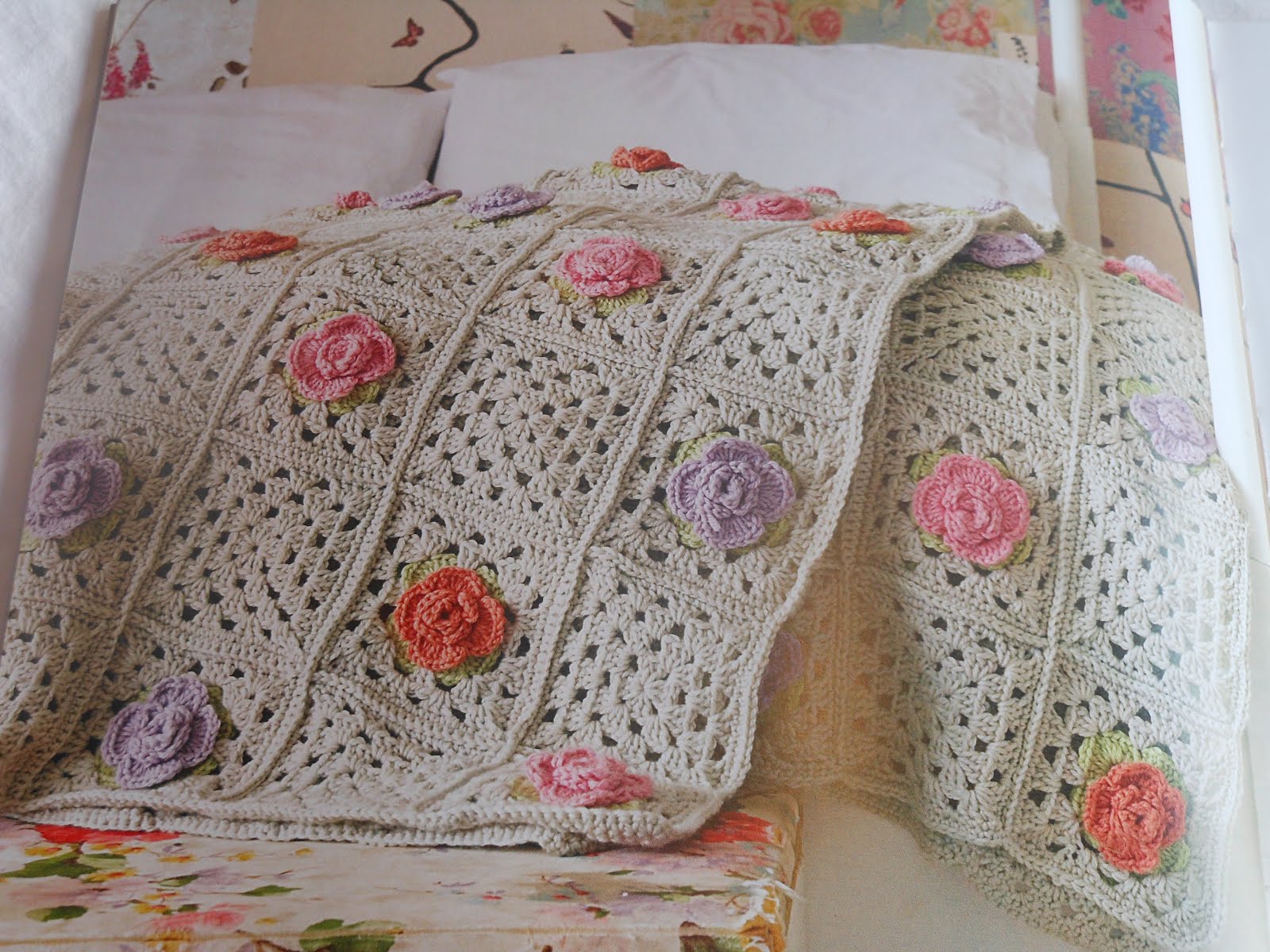 Dotty Textiles: Cool Crochet Blankets