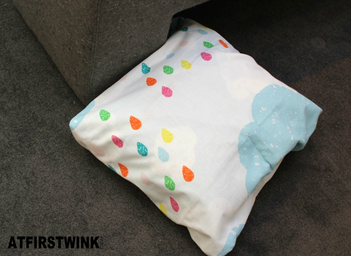 HEMA pillow case colorful rain drops and blue clouds