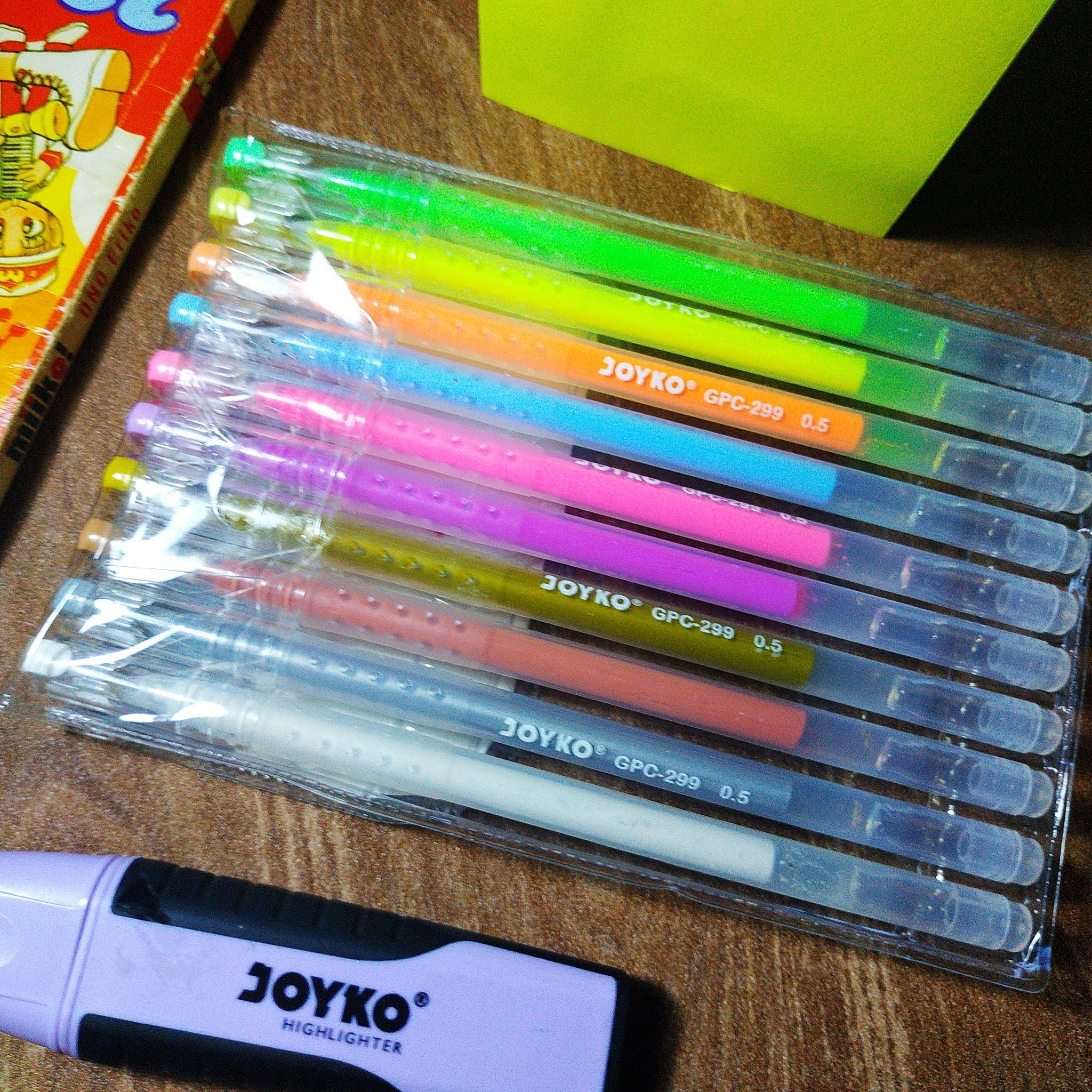 Review Joyko color gel pen GPC 299