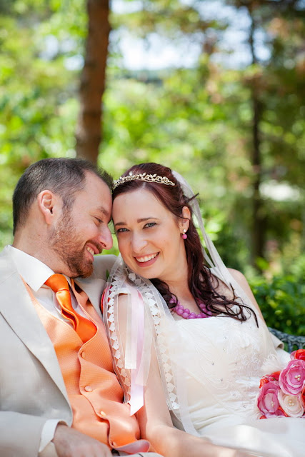 Wedding Pictures at Brisa Courtyard, Grand Californian Hotel