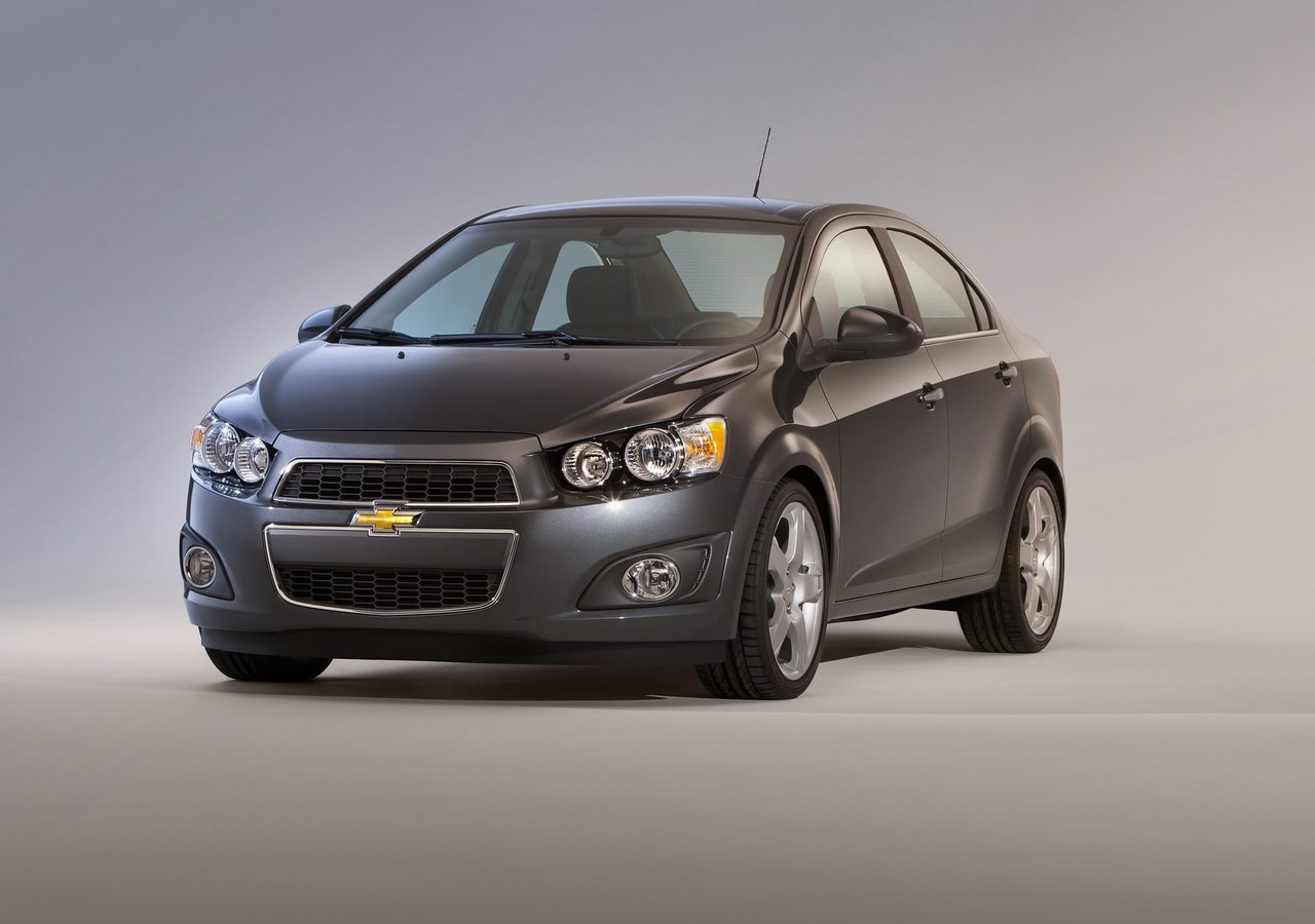 Chevrolet Sonic Sedan 2013 Carros Novos Lançamentos e Novidades