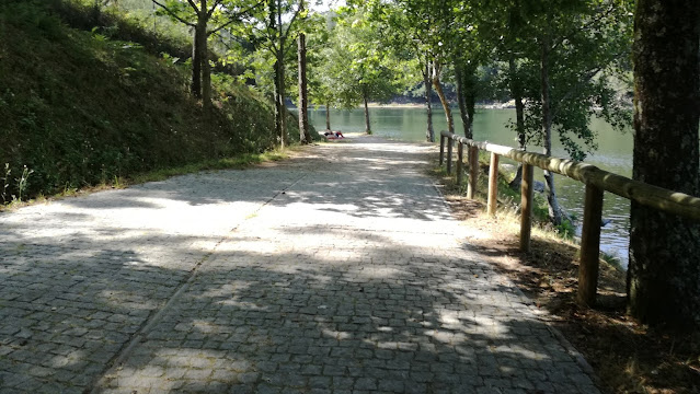 Acesso a Zona Fluvial