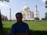 My Brother at the most wonderfull palace in India