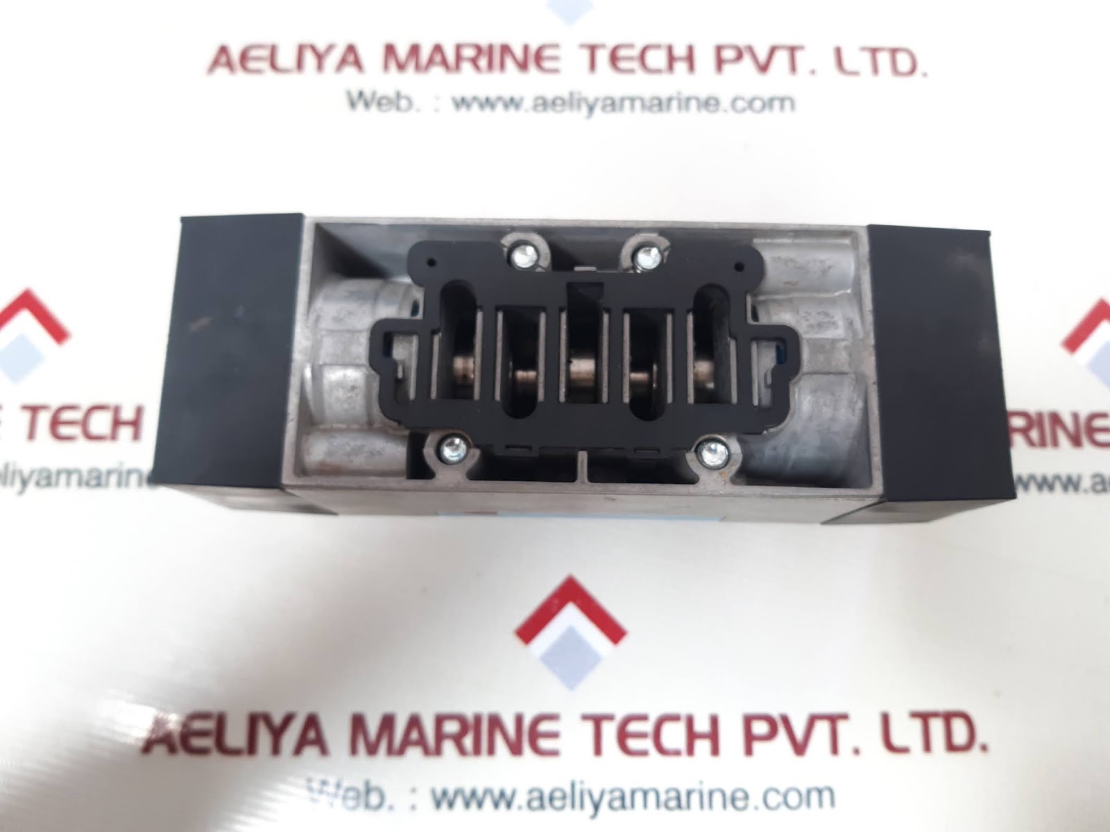 FESTO MSEB-3-24 DC SOLENOID VALVE MEBH-5/3B-D-2-ZSR-C - Aeliya Marine