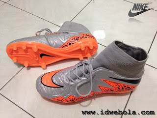 Sepatu Bola Nike Hypervenom II Grey Sepatu Bola Nike Hypervenom II Grey