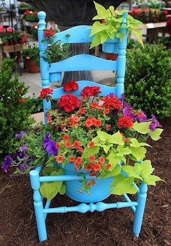 cadeira vaso de flores