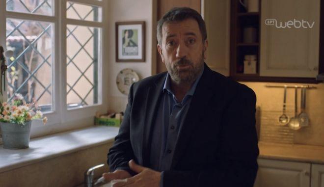 Σπύρος Παπαδόπουλος: «Δεν πήρα αμοιβή για το σποτάκι του "Μένουμε Σπίτι"»