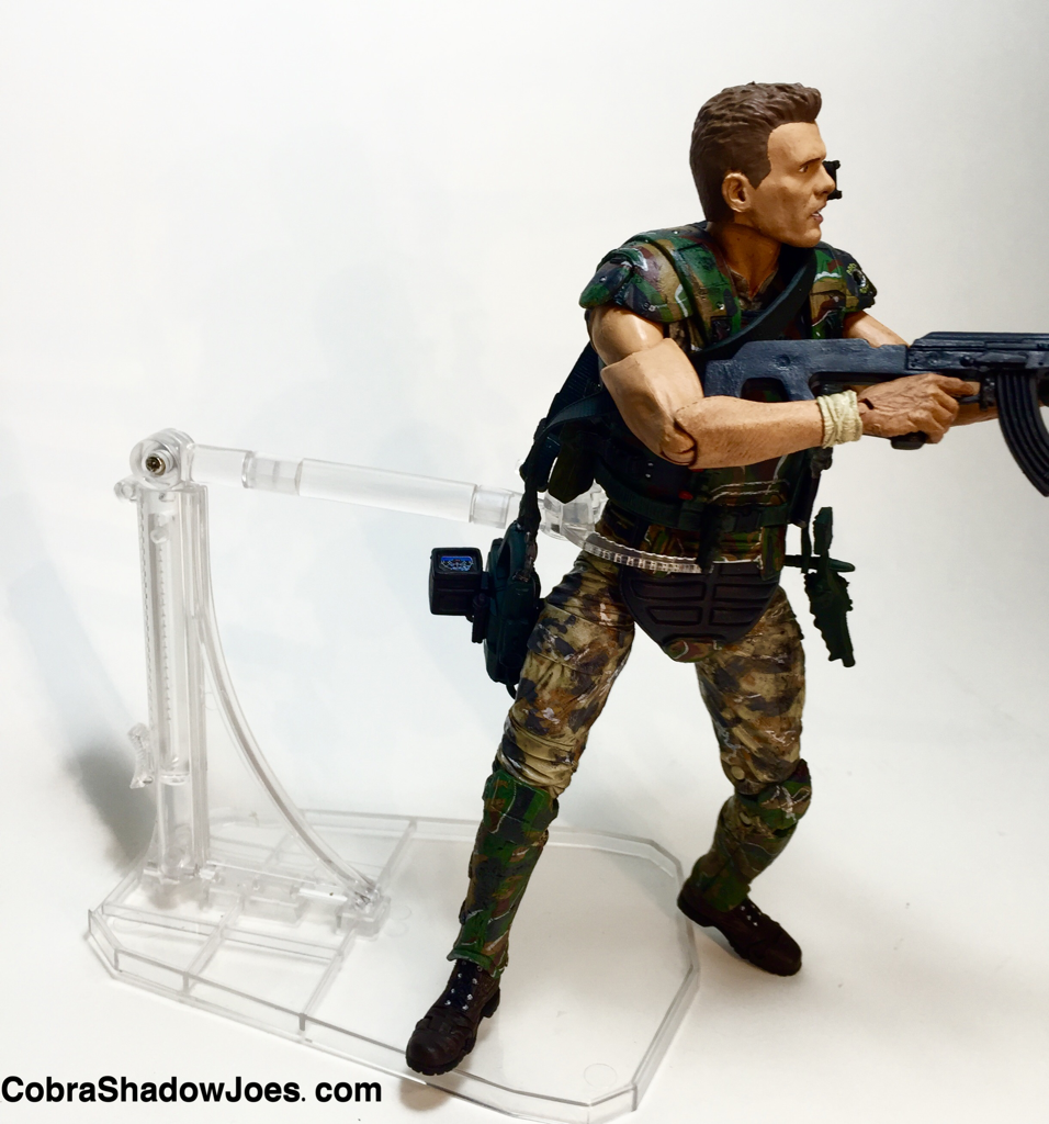 CobraShadowJoes: NECA TOYS Dynamic Figure Stand Review