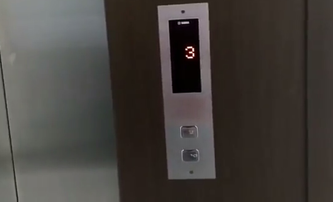 Tata Cara Naik Lift Elevator Yang Benar Caraida Com