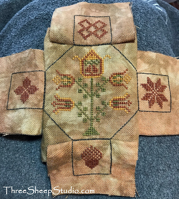 Three Sheep Studio The Making Of A Quaker Ball...