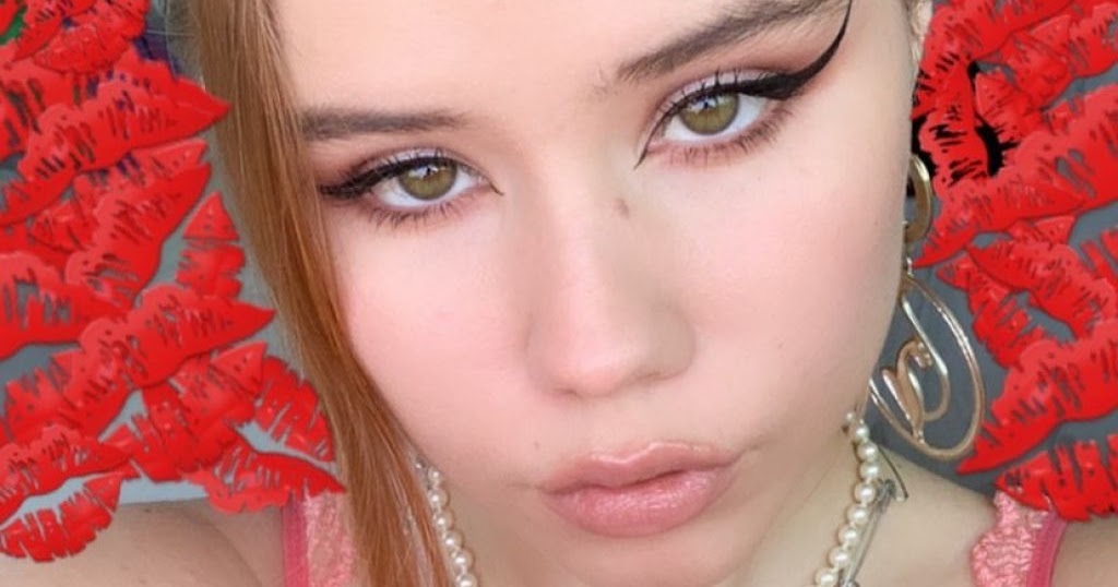 Lexee Smith – Instagram Clicks 18 Apr-2020