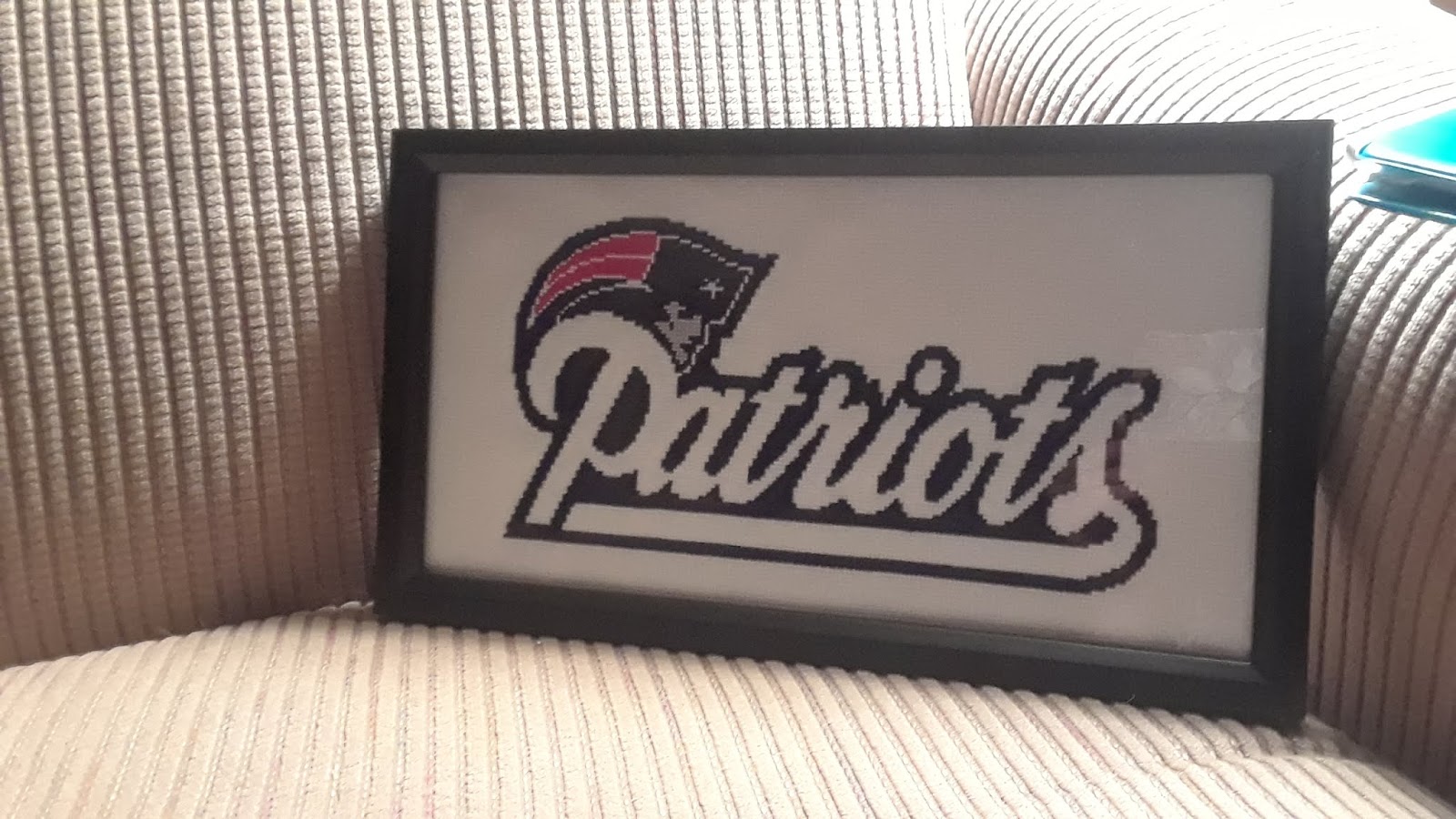 EASY PATTERNS New England Patriots crossstitch pattern