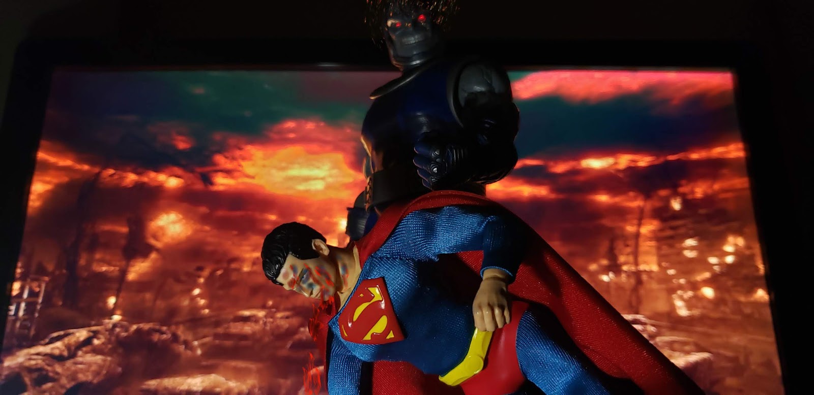 review - Mezco Darkseid (Review) Zz-DVS6