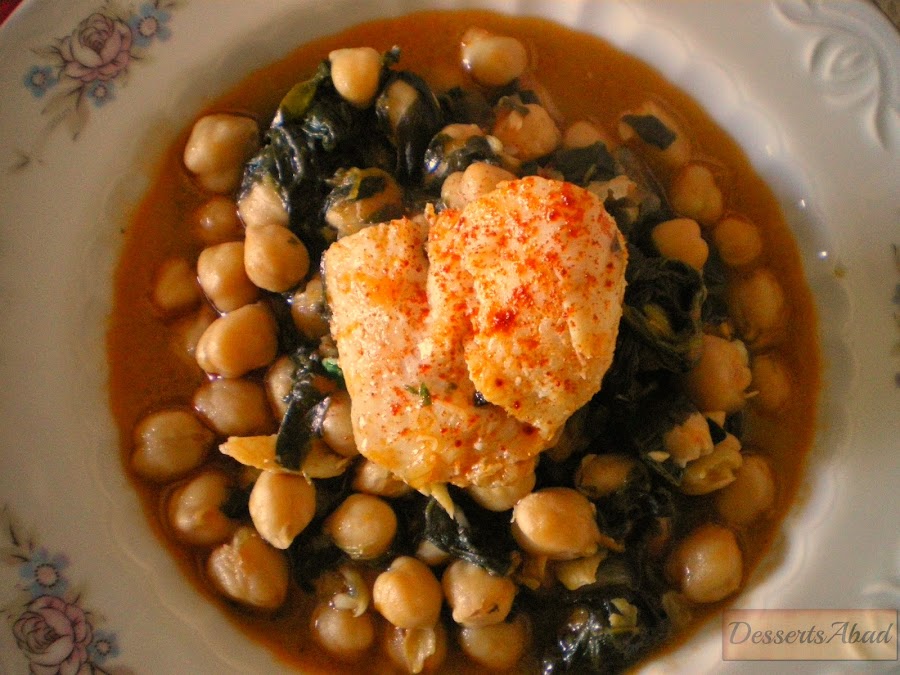 Garbanzos con bacalao y espinacas {Potaje de Vigilia}