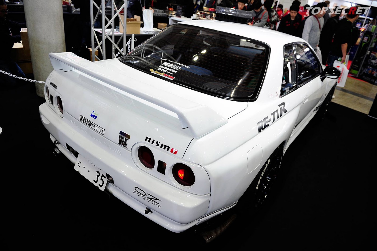 Nissan Clube Nissan GTR R32 with an R35 Drivetrain