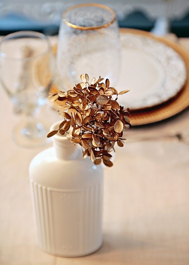 Youllshootyoureyeout "Thanksgiving, centerpieces, and spray paint...