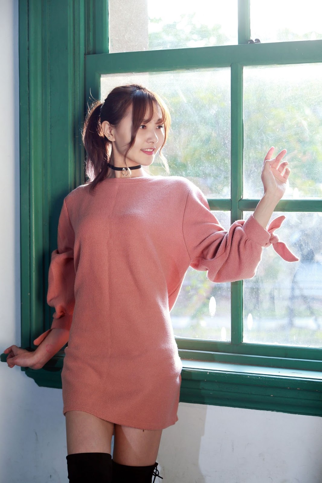 Image-Taiwanese-Model-郭思敏-Pure-And-Gorgeous-Girl-In-Pink-Sweater-Dress-TruePic.net- Picture-40