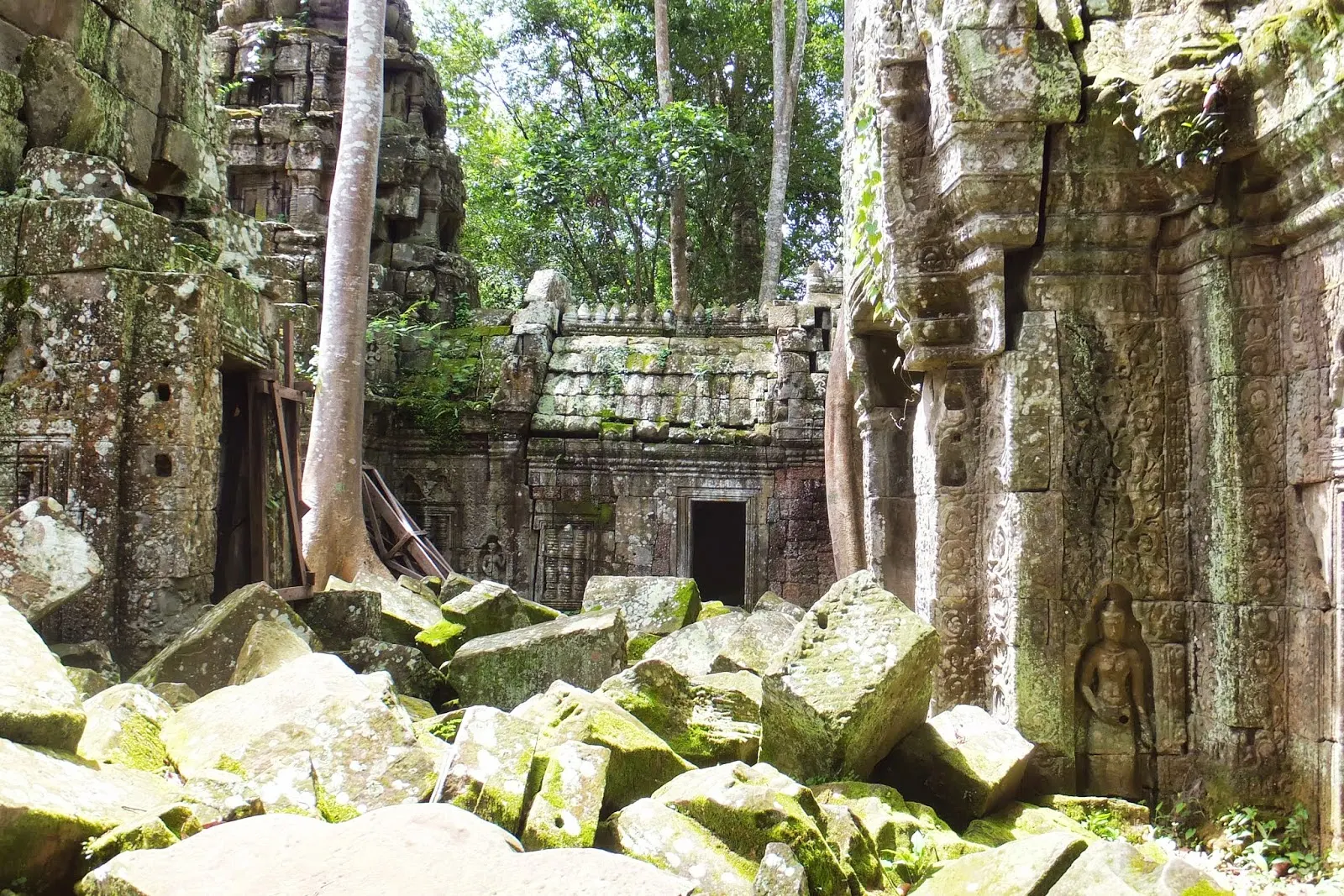 historic-ruin　カンボジアの遺跡