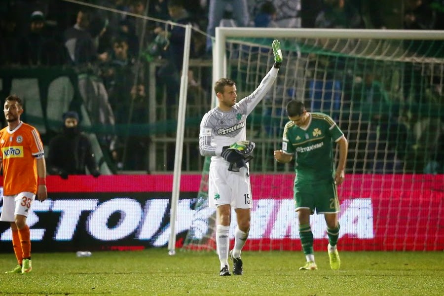 Βόλτα με τον αδερφό του στη Λεωφόρο ο Στιλ (pic)