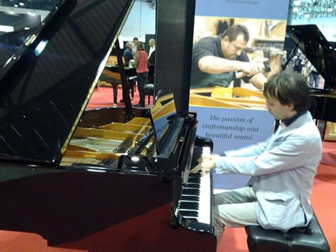 Venturelli Giuseppe.. Pianista Sanremese!