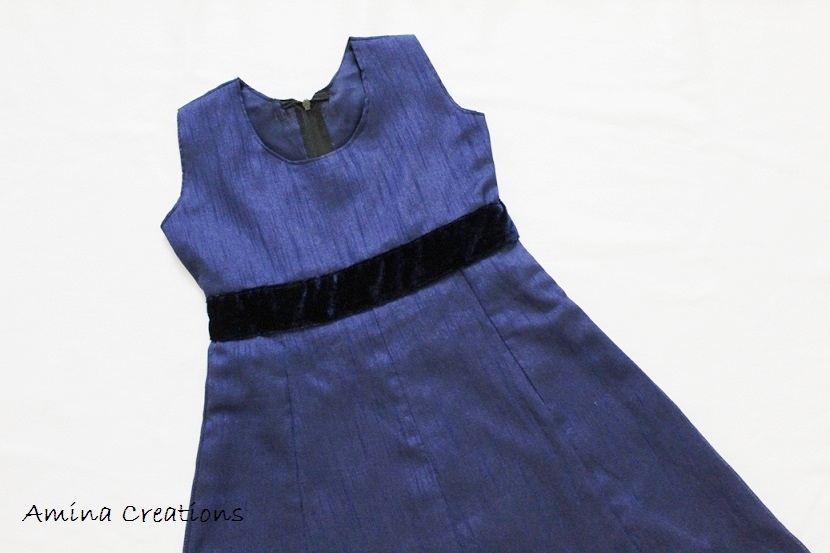 Blue with white Stretchable Printed Designed Anarkali Gown – Vastrabharana