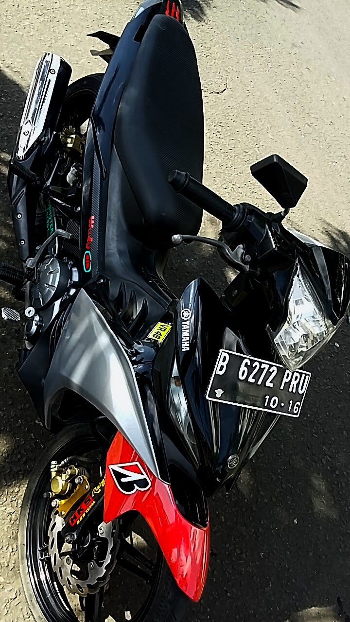 Dwilim: Modifikasi new jupiter mx 135 pakai velg mx king 150