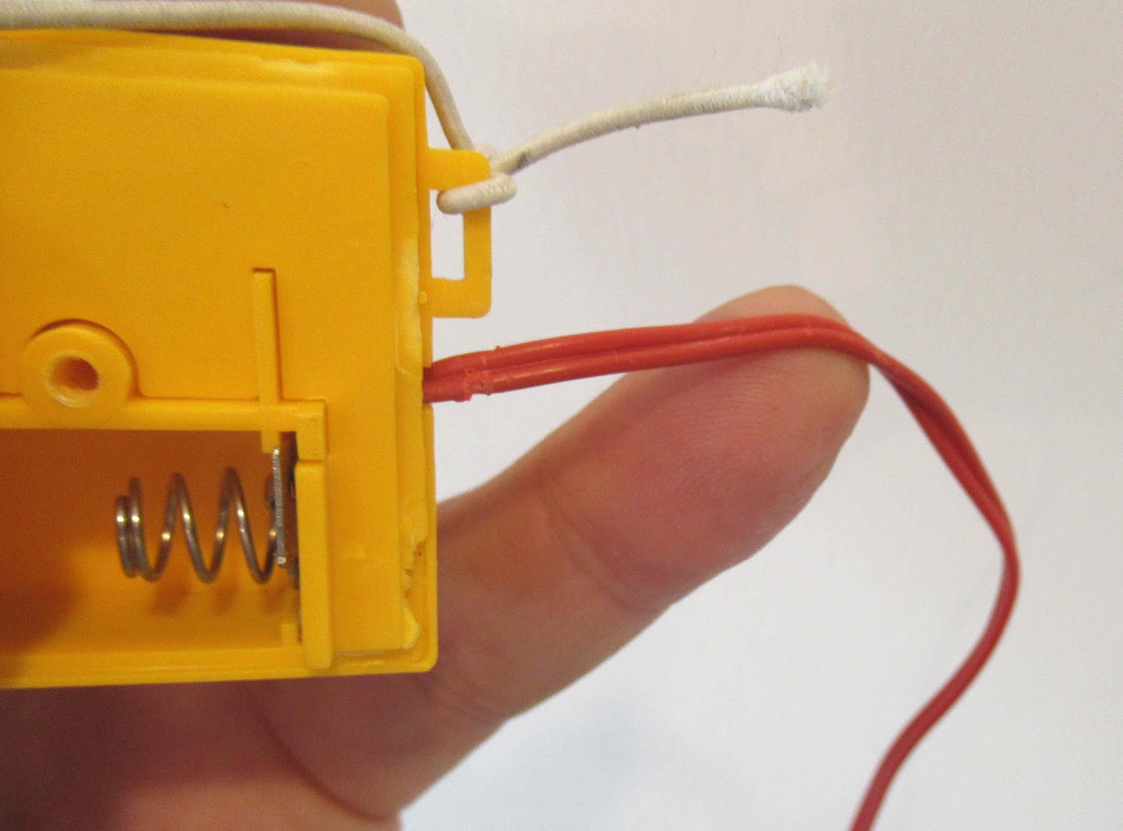 Model Rocket Building Fixing The Estes Launch Controller, Part 1