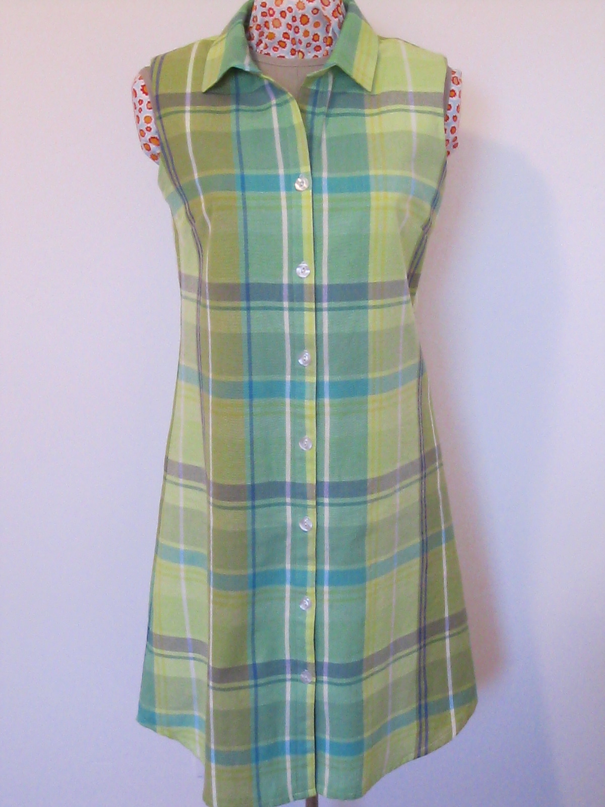 Tuesday Project Roundup: Tablecloth Dress – Better Living Through ...